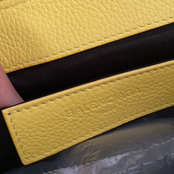 Balenciaga Leather Le Dix New Cartable Shoulder Bag - Picture 11 of 17